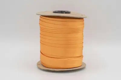 LAMÓWKA ATŁASOWA ZAPRASOWANA 15 mm 91
