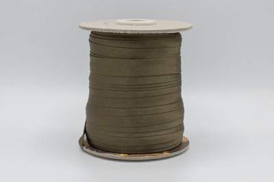 LAMÓWKA ATŁASOWA ZAPRASOWANA 15 mm 108