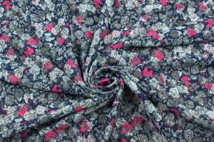 Tkanina Szyfon wzór Kwiaty małe kolor różowy i granatowy