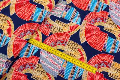 Tkanina Silki Wzór kolorowy Geometryczny kolor granatowy