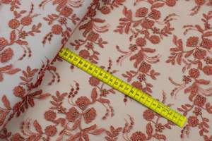 Koronka stabilna kwiaty kolor czerwony