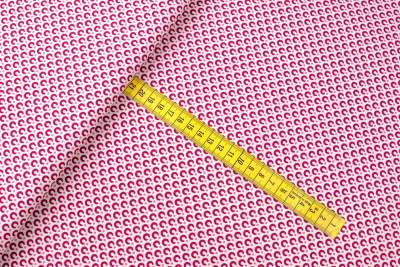 Bawełna popelina organiczna wzór łuska kolor różowy