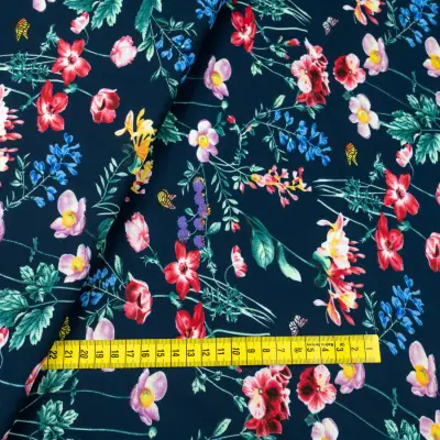 Tkanina szyfon wzór kwiaty kolor granatowy
