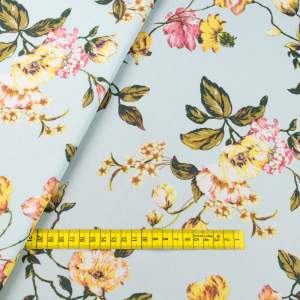 Tkanina szyfon wzór kwiaty kolor błękitny