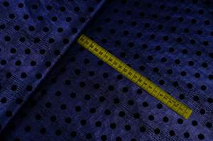 Tkanina kurtkowa wzór grochy kolor granatowy