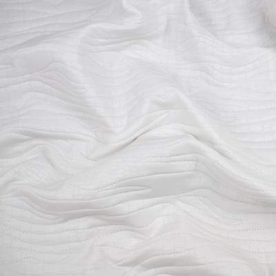 Tkanina pikowaną z ociepliną wzór skóra węża kolor kremowy