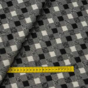 Tkanina płaszczowa wzór romby biało-czarne na szarym tle