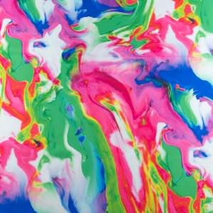 Tkanina Wiskoza Twill – wzór mazany, odcienie różu i zieleni