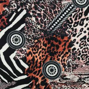 Tkanina Wiskoza Twill – wzór zwierzęcy, kolor czarny