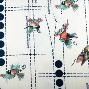 Tkanina Barbie wzór ptaki kolor kremowy