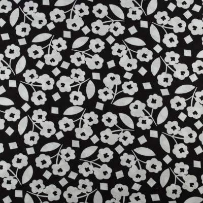 Tkanina Wiskoza – wzór kwiatki, kolor czarny