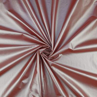 Ortalion perłowy wrzosowy