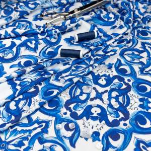 Szyfon jedwabny majolica niebieski