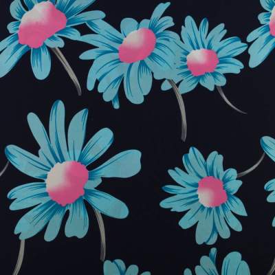 Tkanina Krepa kwiaty granatowy