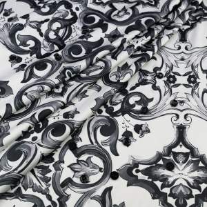 Szyfon jedwabny majolica czarny