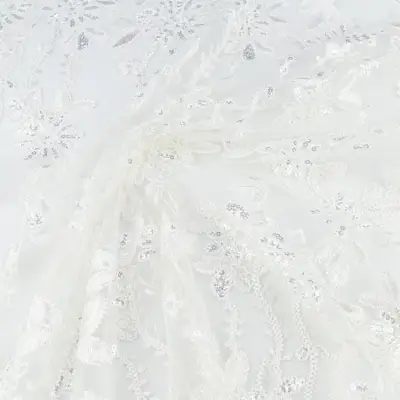 Koronka materiał w kwiaty kolor zgaszony biały