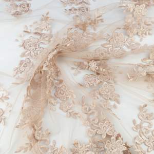 Koronka materiał w kwiaty kolor jasny karmelowy