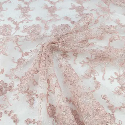 Koronka materiał w kwiaty kolor różowo beżowy