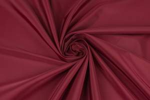 Tkanina kurtkowa kolor buraczkowy 