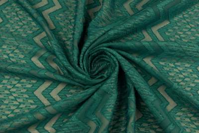 Koronka na szyfonie wzór zygzak kolor butelkowa zieleń