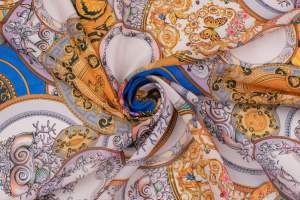 Tkanina szyfon wzór włoski kolor różowy i niebieski