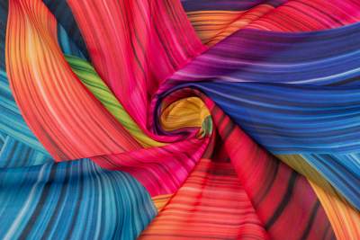 Tkanina szyfon wzór mazany kolorowy