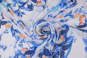 Tkanina szyfon wzór kwiat na białym tle