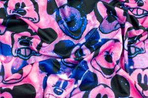 Dresówka pętelka wzór myszka miki kolor biały