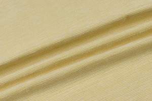 Materiały tapicerskie kolor słomkowy