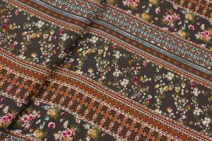 Tkanina Wiskoza – wzór kwiaty, kolor feldgrau