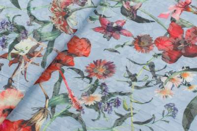 Tkanina popelina gnieciona wzór kwiaty, tło kolor siny