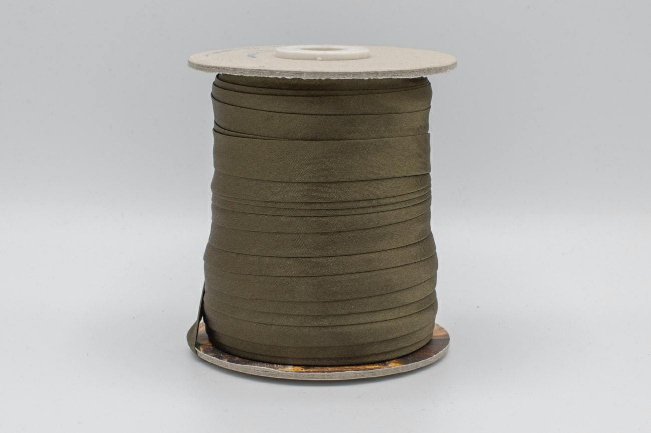 LAMÓWKA ATŁASOWA ZAPRASOWANA 15 mm 108