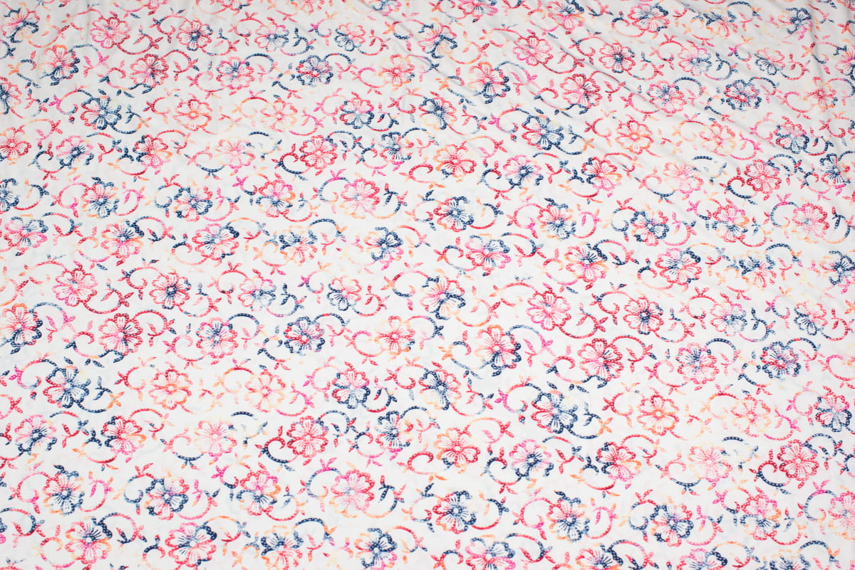 Dzianina Jersey ity wzór małe Kwiaty kolor różowy