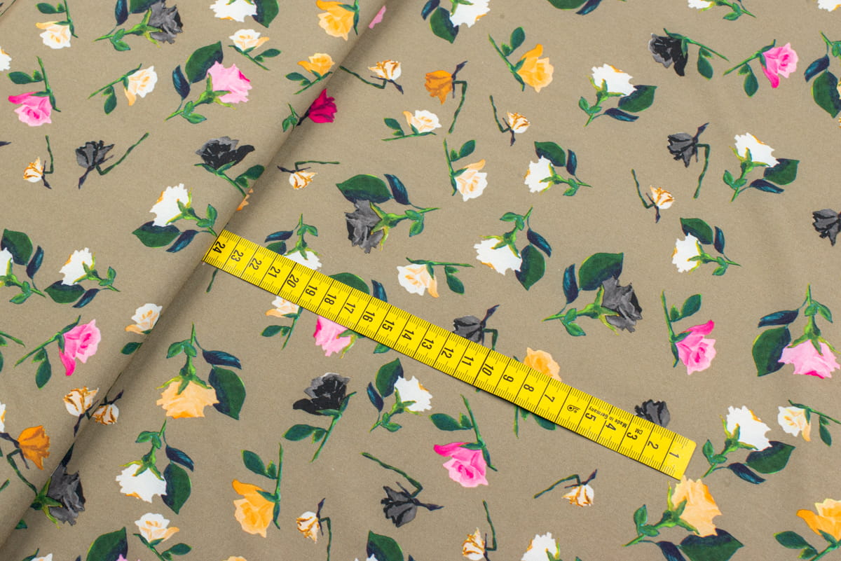 Tkanina Silki Wzór kwiaty kolor karmelowy