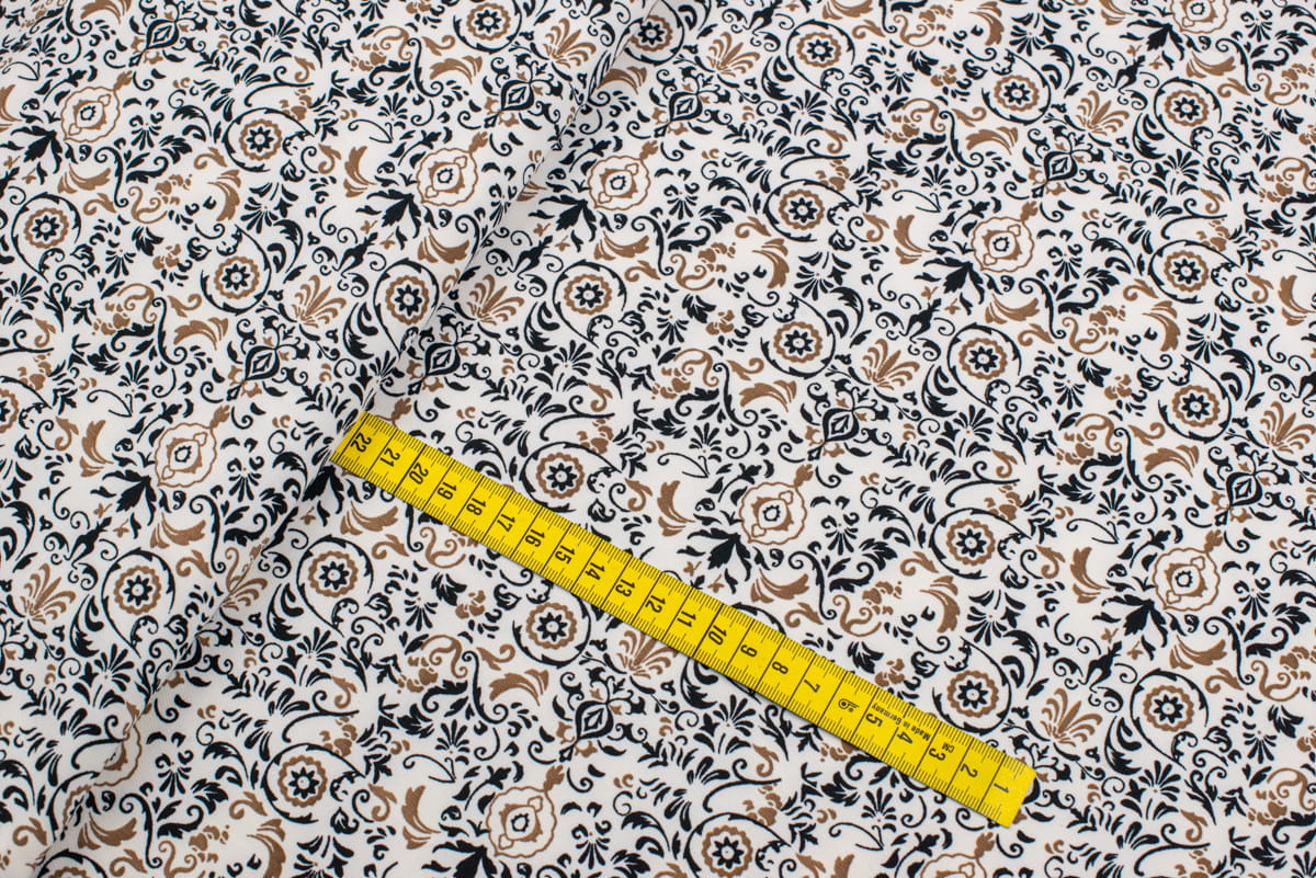 Tkanina Barbie Marchiano wzór Adamaszek kolor biały