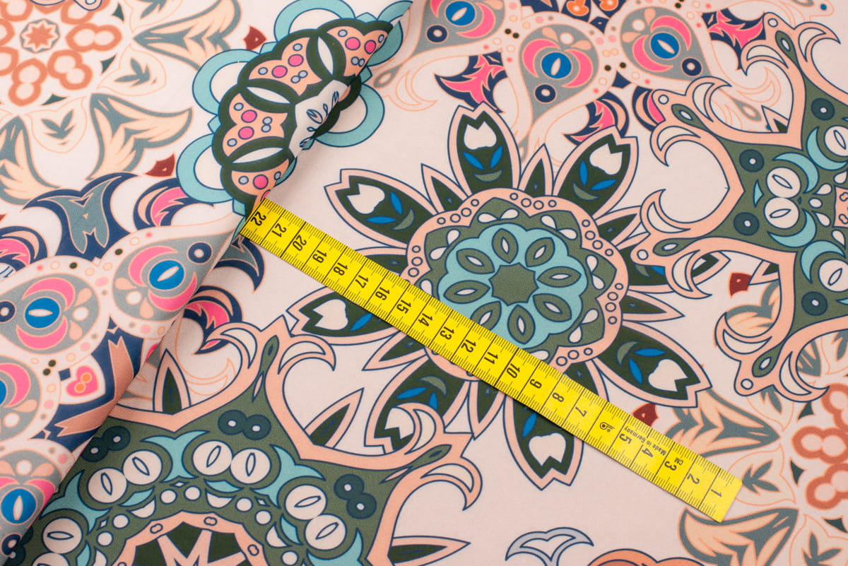 Tkanina szyfon wzór Orientalny Azjatycki odcienie zieleni