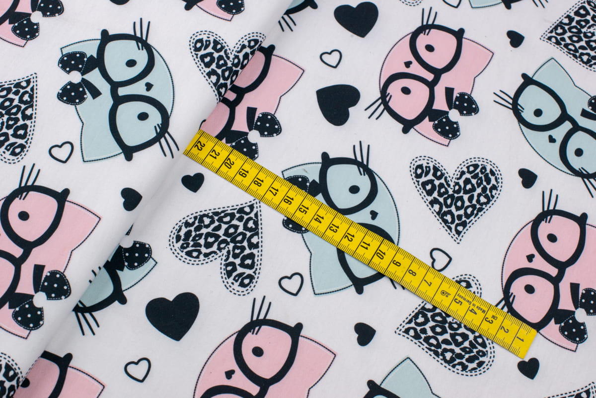 Dzianina dresówka pętelka wzór czarne koty kolor biały