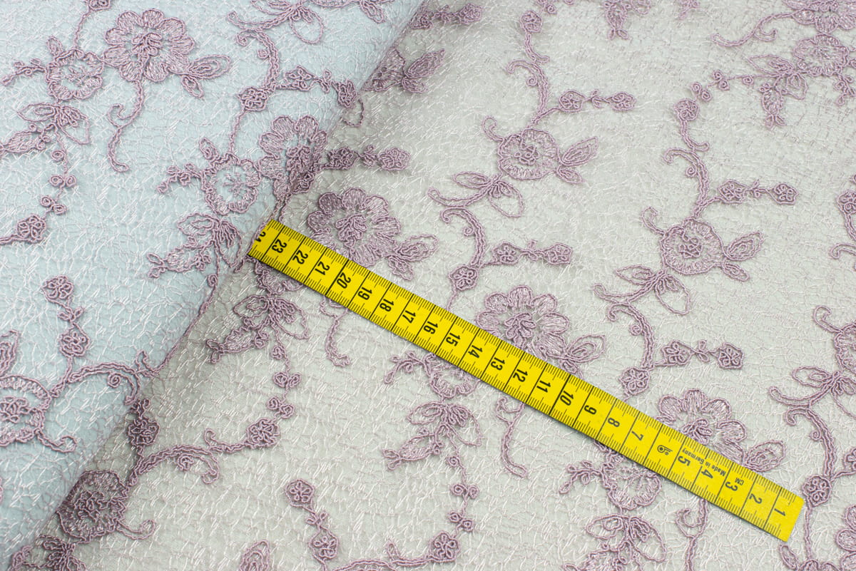 Koronka stabilna kwiaty kolor różowy (eozyna)