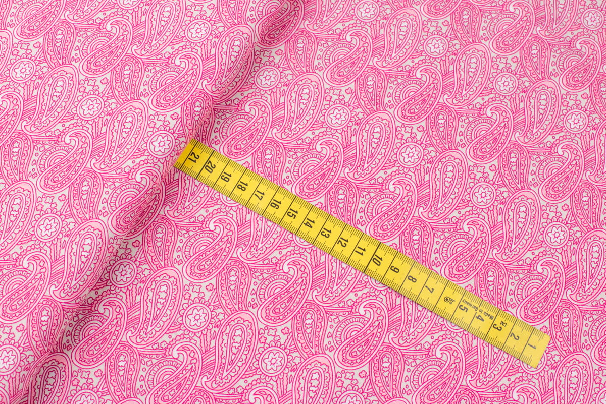 Bawełna popelina organiczna wzór Paisley kolor jasny róż