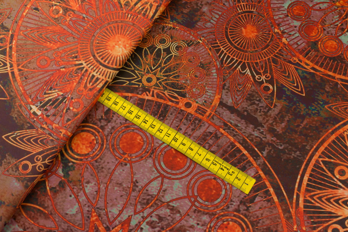 Tkanina szyfon wzór orientalny odcienie czerwonego