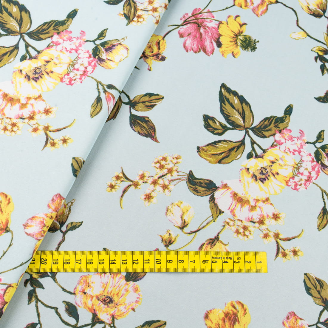 Tkanina szyfon wzór kwiaty kolor błękitny