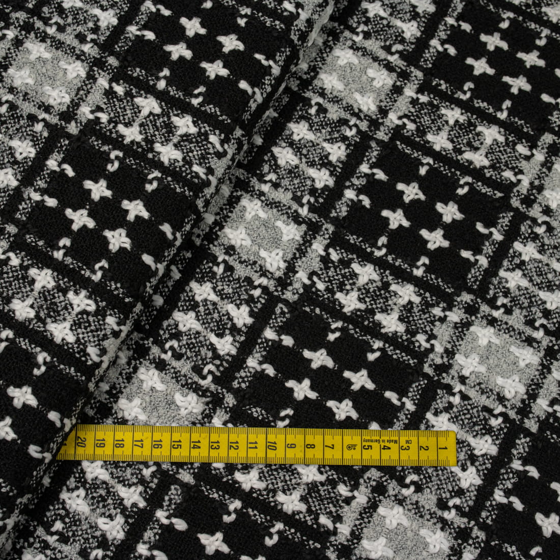 Tkanina płaszczowa wzór pleciony czarny i kremowy