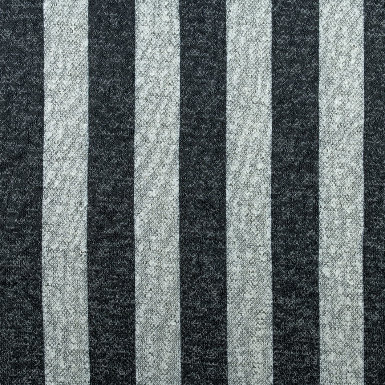 Dzianina swetrowa wzór pasy kolor szary