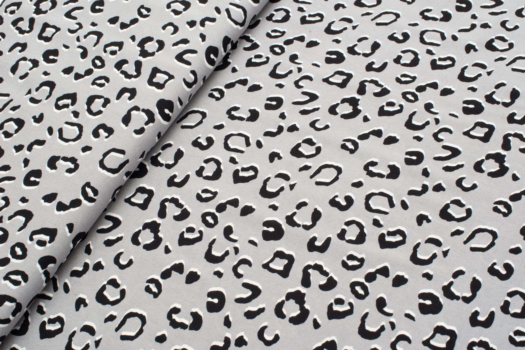 Tkanina wiskoza prin zwerzęcy lampart tło szare