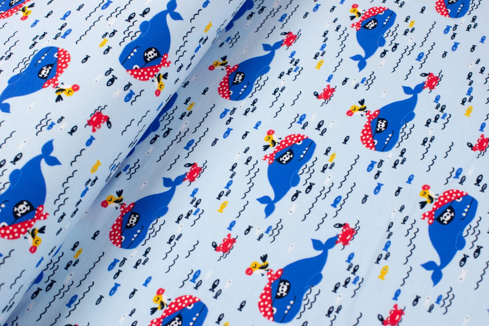 Dresówka pętelka z nadrukiem zwierzęta jasnoniebieskie