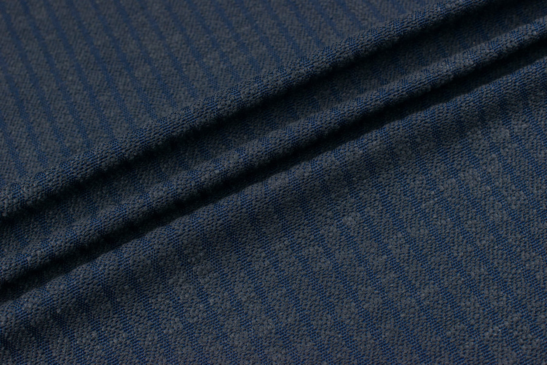 Materiały tapicerskie kolor granatowy / marengo