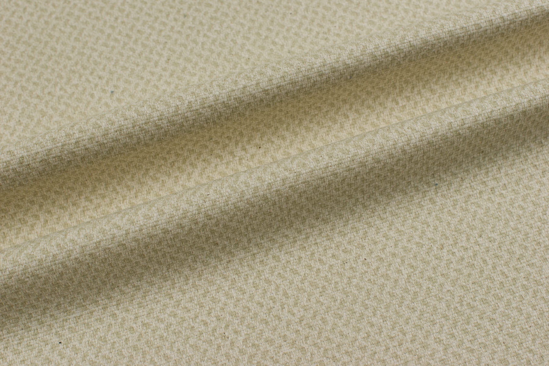 Materiały tapicerskie kolor beżowy, wzór cętki